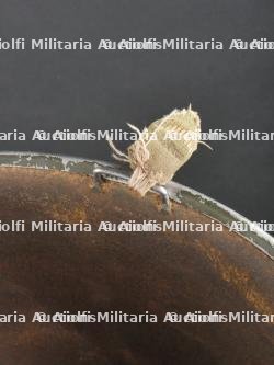 Casque de la 2ème DI US avec impact et identifié. — photo 11