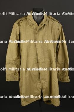 Blouse de saut parachutiste premier modèle.