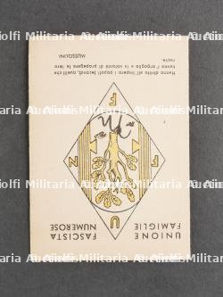 Coffret de décorations de la famille Morello. Morello family decoration box. — miniature 5