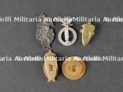 Lot de 21 insignes civils et militaires. Lot of 21 civilian and military badges. — miniature 3