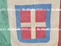 Un drapeau Royal Italien. A Royal Italian flag. — miniature 3