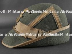 Chapeau de sous-lieutenant du 8ème Régiment d’Alpini. Second lieutenant's hat of the 8th Alpini Regiment. — photo 4