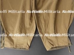Pantalon tropicale troupe. Tropical troupe pants. — photo 2