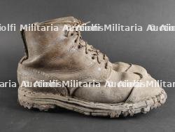 Paire de brodequins des troupes de montagne italienne. Pair of Italian mountain troop brodequins. — photo 10