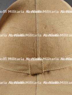 Casque tropicale du 22ème Bataillon d’Artillerie Alpine. Tropical helmet of the 22nd Alpine Artillery Battalion. — photo 10