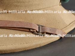 Casque tropicale du 22ème Bataillon d’Artillerie Alpine. Tropical helmet of the 22nd Alpine Artillery Battalion. — photo 20