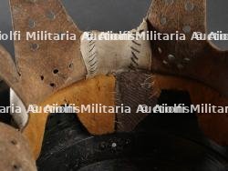 Casque italien de l’artillerie de montagne. Italian mountain artillery helmet. — miniature 15