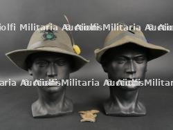 Deux chapeaux des Alpinis. Two Alpinis hats. — photo 2