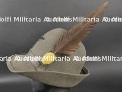 Deux chapeaux des Alpinis. Two Alpinis hats. — miniature 5
