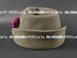 Trois chapeaux des troupes de Montagne. Three mountain troop hats. — photo 6