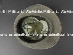 Trois chapeaux des troupes de Montagne. Three mountain troop hats. — miniature 21