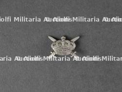 Lot d’insignes d’officiers. Lot of officers' badges. — photo 4