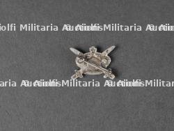 Lot d’insignes d’officiers. Lot of officers' badges. — photo 5