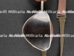 Casque tropicale du 8ème Régiment Bersaglieri. Tropical helmet of the 8th Bersaglieri Regiment. — miniature 18