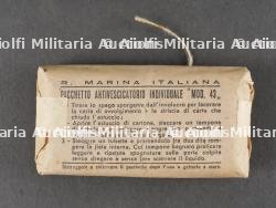 Lot d’équipement. Set of equipment. — miniature 10