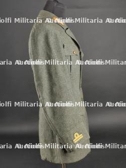 Vareuse de Lieutenant de la division Messina. Messina Division Lieutenant's jacket. — miniature 21