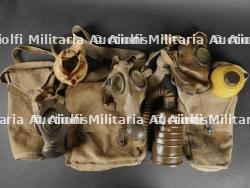 Masques anti-gaz. Gas masks.