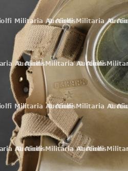 Masques anti-gaz. Gas masks. — miniature 17