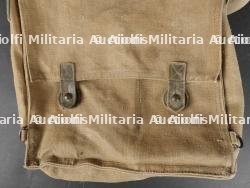 Masques anti-gaz. Gas masks. — miniature 20