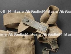 Masques anti-gaz. Gas masks. — miniature 24