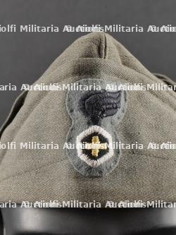 Deux calots d’officier de l’armée Royale italienne. Two Royal Italian Army officer's caps. — miniature 18