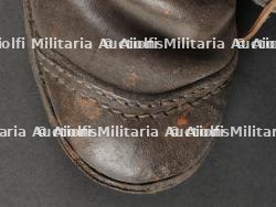Une paire de brodequins de l’armée Royale italienne. A pair of Royal Italian Army brodequins. — miniature 18
