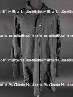 Chemise noire. Black shirt. — miniature 1