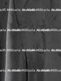 Chemise noire. Black shirt. — miniature 7