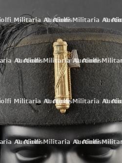 Coiffure de membre du Parti National Fasciste. National Fascist Party member's hairstyle. — photo 2