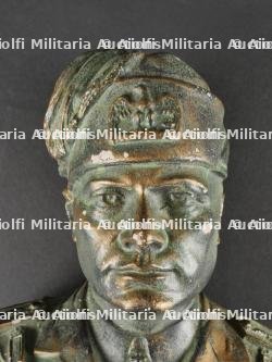Buste de Benito Mussolini. Benito Mussolini bust. — miniature 2