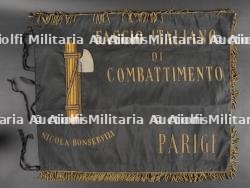 Drapeau italien du Faisceau de Paris du 2ème modèle. Flag of the Italian cluster in Paris second model. — photo 2