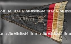 Drapeau italien du Faisceau de Paris du deuxième modèle. Flag of the Italian cluster in Paris second model. — miniature 8