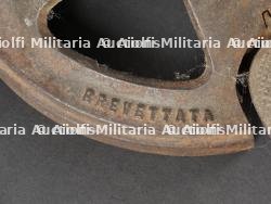 Crachoir métallique du PNF. PNF metal spittoon. — photo 6