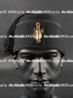 Coiffure de cadre des GIL. GIL executive headdress.