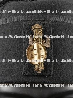 Coiffure de cadre des GIL. GIL executive headdress. — miniature 2
