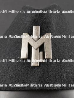 Coiffure de mouvement de jeunesse fasciste. Fascist youth movement headdress. — miniature 2