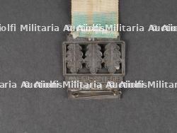 Glaive de récompense pour le 100 mètres dos des championnats sportifs de la jeunesse d’Europe en 1942. Glaive award for the 100-meter backstroke at the 1942 European Youth Sports Championships. — photo 22