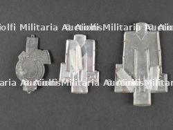 Lot d’insigne des Jeunesses Fascistes. Set of Fascist Youth badges. — miniature 3