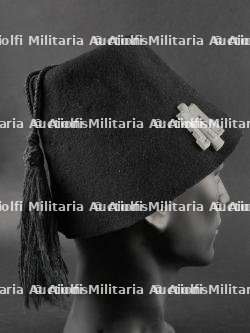 Fez des jeunesses fascistes de la GIL. Fez of the GIL fascist youth. — photo 4