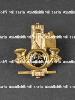 Insigne de casque de la 2ème Légion de Chemises Noires coloniale de Misurata. Helmet badge of the 2nd Misurata Colonial Blackshirt Legion. — photo 1