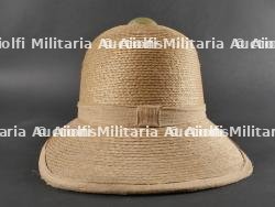 Casque tropicale Casarini d’aumônier de la 30ème Légion de la MVSN. Casarini tropical helmet for the chaplain of the 30th Legion of the MVSN. — photo 8