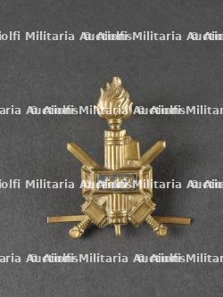 Insigne de casque tropical de la 412ème Bataillon de Chemises Noires. Tropical helmet badge of the 412th Black Shirt Battalion.