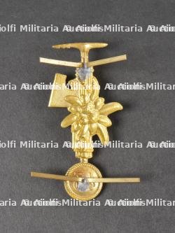 Insigne de Fez ou de casque tropical de la Milice des Frontières. Fez or tropical helmet badge of the Frontier Militia. — photo 2