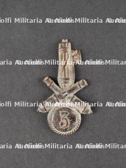 Lot de deux insignes de fez ou de calot. Set of two fez or cap badges. — photo 2