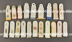 Pattes d'épaule officier Heer. Heer officer shoulder straps.