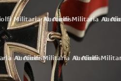 Reproduction de Croix de Chevalier. Reproduction of a Knight's Cross. — photo 2