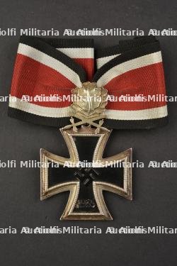 Reproduction de Croix de Chevalier. Reproduction of a Knight's Cross. — miniature 11