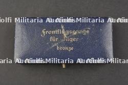 Boite Frontflugspange Für Jäger. Frontflugspange Für Jäger boxe.