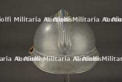 Casque Adrian 1915 infanterie. Adrian 1915 infantry helmet. — photo 3