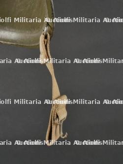 Coque de casque US camouflé. Camouflaged US helmet shell. — photo 19